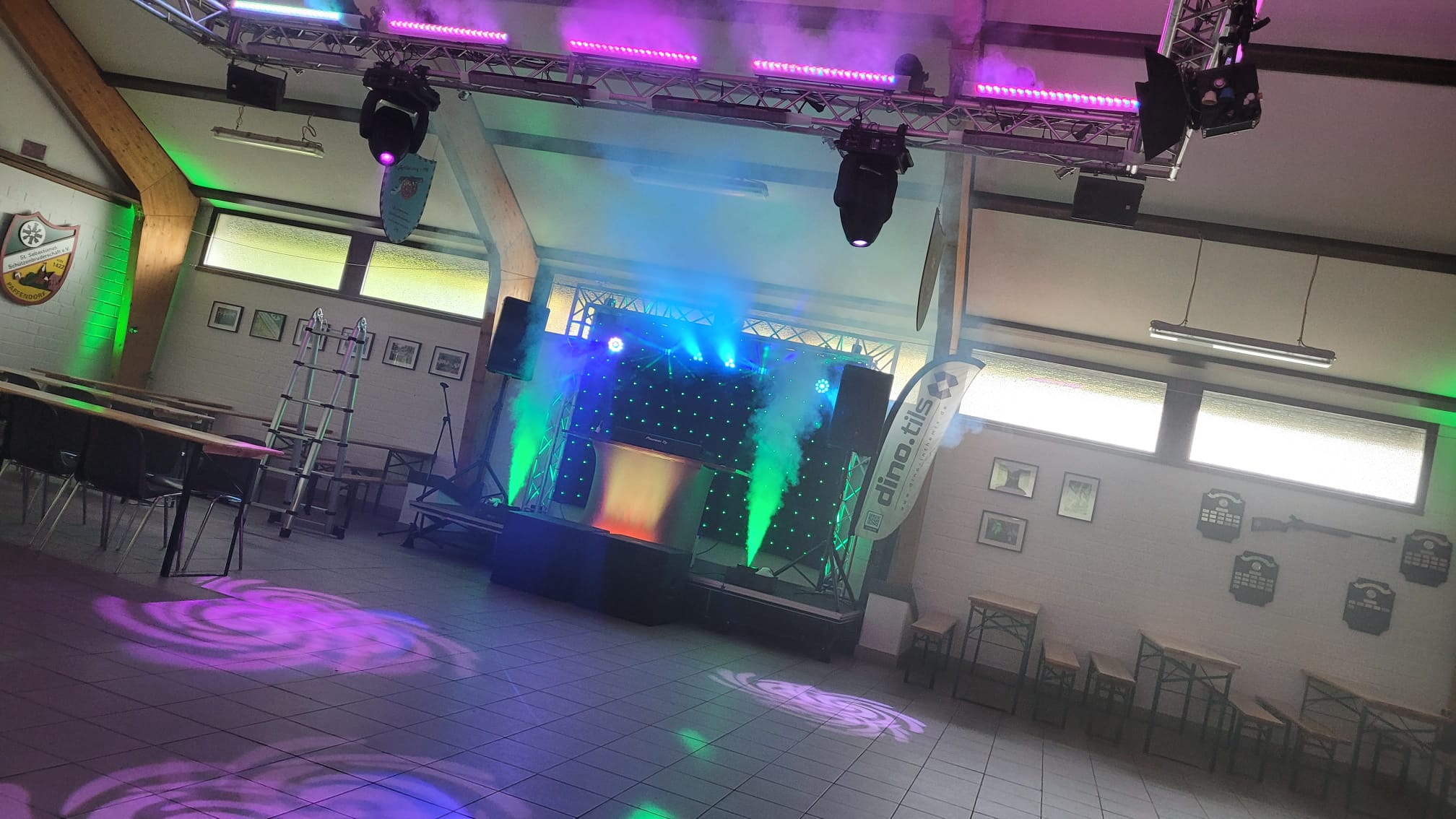 DJ Dino Plattenkellner