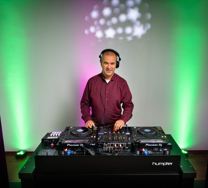 DJ Oliver