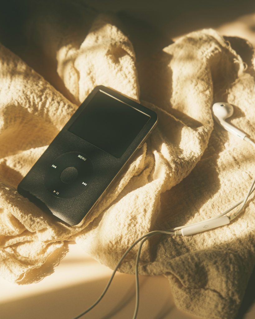 IPod mit Kopfhörer mit Kabel